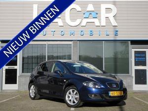 Seat Leon 1.6 BUSINESSLINE Clima   Navi   Cruise Contr.   Afn. Trekhaak   Parkeer sens.   LM Velgen