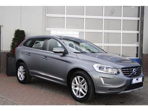 Volvo XC60 D4 Summum Geartronic 8  DEMO auto Camera Xenon 18 Inch Leder Comfortstoelen