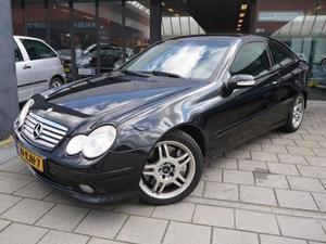 Mercedes-Benz C-klasse 30 CDI AMG Automaat Navi