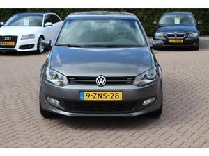 Volkswagen Polo 1.2 TSI COMFORTLINE 5DRS   LMV 17inch   Airco   Elktr.ramen & CV   68.596 km!