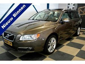 Volvo V70 bjr 2013 2.0 D4 5-CIL 120kW 163pk 6-bak Summum Luxury R-Design CLIMA   CRUISE   ADAPT.BI-XENON   NAV