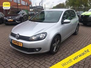 Volkswagen Golf 1.2 TSI Highline  ALCANTARA!!! NAV. Climate Cruise LMV