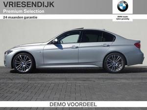 BMW 3-serie 320iA High Executive M-sport, Schuif-  kanteldak, PDC achter, HiFi, Van: € 58.274,- Voor: €48.995,-