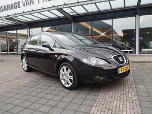 Seat Leon 1.9 TDI STREETSTYLE,,LEDER,TREKHAAK,PDC,AIRCO ECC,TREKHAAK,17`` LM VELGEN