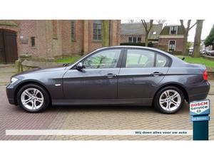 BMW 3-serie 2.0 I 320 AUT Executive