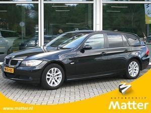 BMW 3-serie Touring 318i Business Line