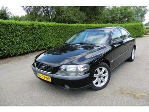 Volvo S60 2.4 EDITION Aut.   Clima   Leder   Cruise TWEEDE PINKSTERDAG OPEN!