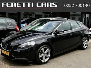 Volvo V40 1.6 T3 150PK SUMMUM LEDER NAVI CAMERA LED 6VERSN LMV