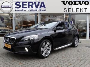 Volvo V40 D2 Aut. Summum | Navi | Leder