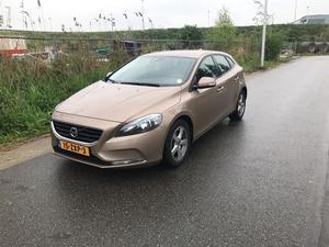 Volvo V40 1.6 D2 Kinetic  CAMERA!!!! NAV. Climate Cruise Trekhaak 16``LMV