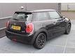 Mini Cooper 1.5 Serious Business Airco  Navi  Cruise