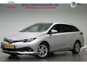 Toyota Auris Touring Sports 1.8 Hybrid Dynamic | Navi | Panoramadak | Safety Sense