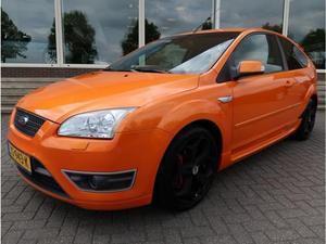 Ford Focus 2.5 20V ST TURBO 226 PK 3-DEURS