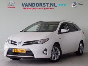 Toyota Auris Touring Sports 1.8 Hybrid Lease Plus | Navigatie | Panoramadak | Parkeersensoren |