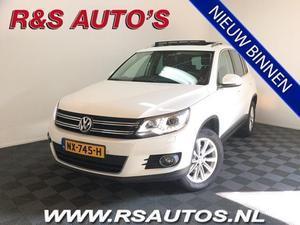 Volkswagen Tiguan 2.0 TDI Sport&Style 4Motion 177 PK DSG Panoramadak, Leer, Navigatie, Xenon