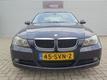 BMW 3-serie 320i High Executive, Leder, Xenon, Metallic, LM-velgen, enz.