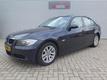 BMW 3-serie 320i High Executive, Leder, Xenon, Metallic, LM-velgen, enz.