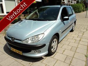 Peugeot 206 SW 1.4 XS slechts 125.000 km !!