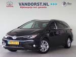 Toyota Auris Touring Sports 1.8 Hybrid Dynamic | Navigatie | Panoramadak | Safety Sense |