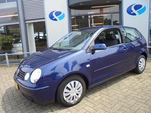 Volkswagen Polo 1.4-16V SPORTLINE Airco   Cruise Control   Sportstoelen enz.