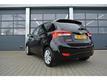 Hyundai iX20 1.4i blue 90pk i-Vision