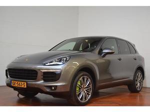 Porsche Cayenne 3.0 V6 416pk E-Hybrid S Tiptronic S S