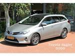 Toyota Auris Touring Sports 1.8 HYBRID LEASE | Navigatie | Pano.dak | LM-velgen | Leder |