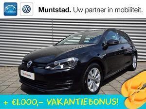 Volkswagen Golf 1.0 TSI 115 pk 5 deurs CONNECTED SERIES Navigatie PDC Climatronic 16 inch LM velgen