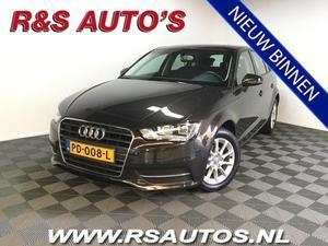 Audi A3 Sportback 1.6 TDI Attraction Pro Line Nw Model, Navigatie, Airco  ECC