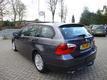 BMW 3-serie 320, Touring 320d Business Line Navi Panorama Trekhaak