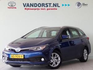 Toyota Auris Touring Sports 1.8 Hybrid Aspiration | Navigatie | L.m. velgen | Bluetooth |