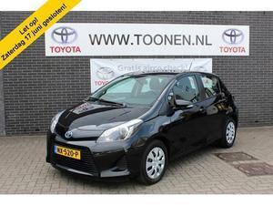 Toyota Yaris 1.5 Full Hybrid Aspiration Parkeercamera-Climate control