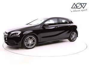 Mercedes-Benz A-klasse 180 AMG LINE Navigatie, Parkpilot incl. parkeerassistent, Cruise control, Led-verlichting Handgescha