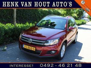 Volkswagen Tiguan 2.0 TDI SPORT&STYLE | PANO-DAK | AUTOM. INPARKEREN