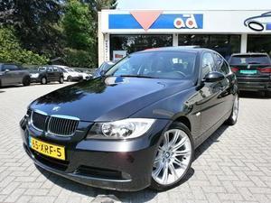 BMW 3-serie 325i 218PK Automaat Executive Sportstoelen Schfdak Trekhaak