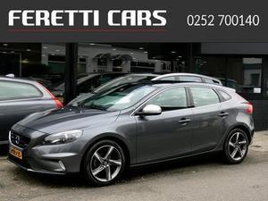 Volvo V40 1.6 D2 R-DESIGN VOL-R DESIGNLEDER PANODAK NAVI CAMERA 6VERSN LMV PDC .