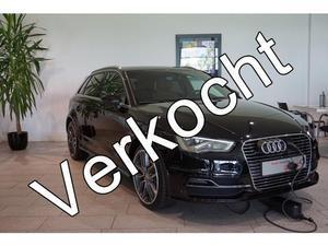 Audi A3 Sportback 1.4 E-TRON Attraction Pro Line Plus MMI Plus Navigatie   Lederen interieur   18 inch LM ve