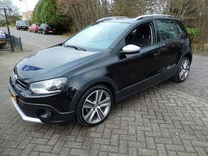 Volkswagen Polo 1.2 TSI Cross DSG !! 47.000km !!