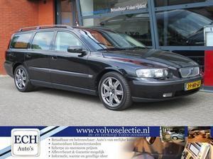Volvo V70 D5 163pk Automaat, Black Sapphire, Sport leer, Xenon, 17inch black chrome