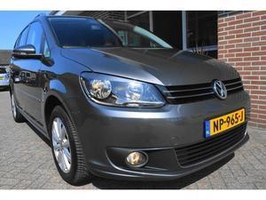 Volkswagen Touran 1.6 TDI 77kw 105pk H6 HIGHLINE BLUEMOTION 7Pers. Ecc Navigatie