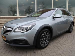 Opel Insignia COUNTRY TOURER 2.0T 251 PK 4X4