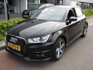 Audi A1 Sportback 1.0 TFSI ADRENALIN