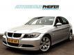 BMW 3-serie 318i High Executive  Xenon  Navi Professional  Sportonderstel  17` Lmv  Sportstoelen  Climate contro