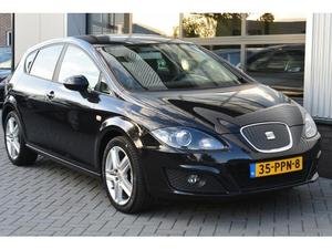 Seat Leon 1.6 TDI BUSINESSLINE HIGH ORG NL navi,xenon,clima,cruise,stoelverw,17`LMV