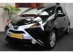 Toyota Aygo 1.0 VVT-i x-clusiv lEDER STOF AUTOMAAT CRUISE CONTROL PDC MET CAMERA 3950 KM !! NIEUW STAAT !!