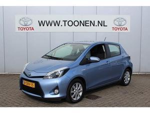 Toyota Yaris 1.5 FULL HYBRID ASPIRATION Navigatie, Design pakket, Achteruitrijcamera