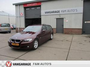 BMW 3-serie 318, Touring 318I BUSINESS LINE