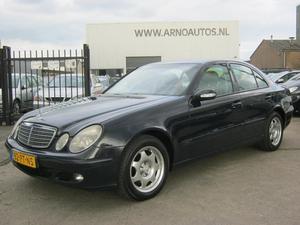 Mercedes-Benz E-klasse 200 CDI Classic, 6-BAK, AIRCO, CRUISE CONTROL, LEDER-INTERIEUR, 4X ELEK-RAMEN