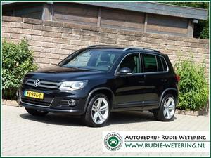 Volkswagen Tiguan 2.0 TDI 177PK AUTOMAAT 4MOT. R-LINE XENON PANORAMA NAV ECC CAM