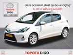 Toyota Yaris 1.5 FULL HYBRID DYNAMIC | Pano-dak | Navigatie | Dealer onderhouden | 1e eigenaar!
